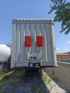Полуремарке Krone Profi Liner, снимка 3