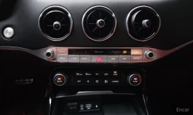 Kia Stinger * 3.3T* AWD* GT* ПОДГРЕВ* ОБДУХВАНЕ* ПАНОРАМА* FUL, снимка 16
