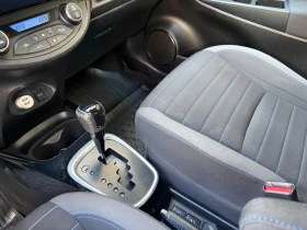 Toyota Yaris 1.5 VVT-i Hybrid e-CVT -в Гаранция, снимка 12
