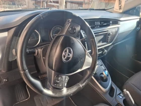 Toyota Auris 1.8 Hibrid, снимка 9