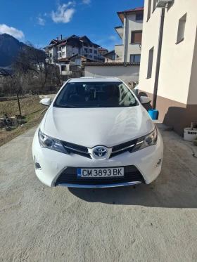 Toyota Auris 1.8 Hibrid, снимка 1