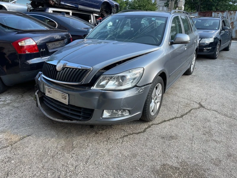 Skoda Octavia 1.6TDI, снимка 1 - Автомобили и джипове - 41354943