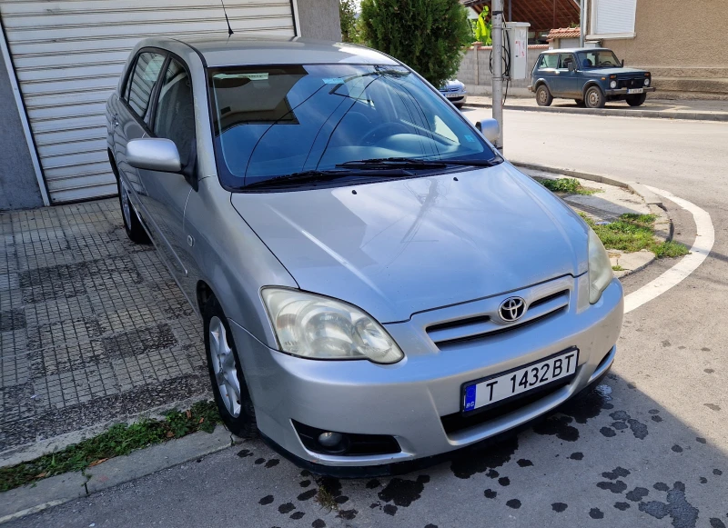 Toyota Corolla D4D, снимка 3 - Автомобили и джипове - 47568226