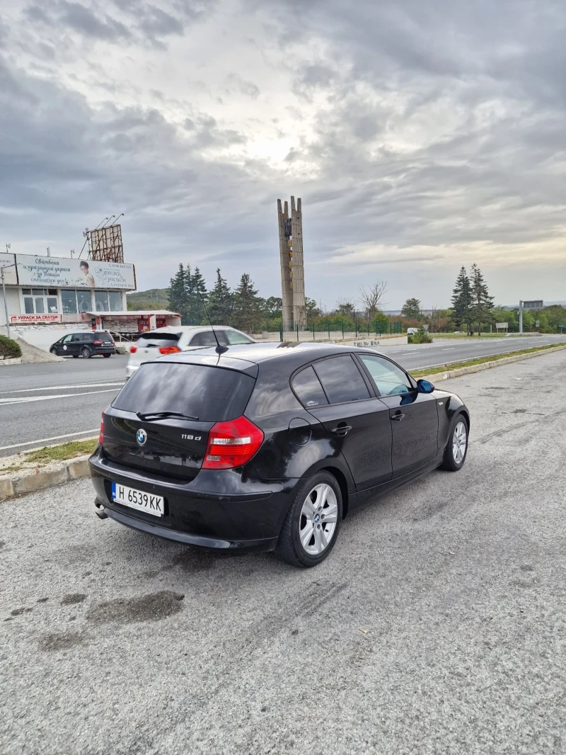 BMW 118 Facelift, снимка 6 - Автомобили и джипове - 47664269