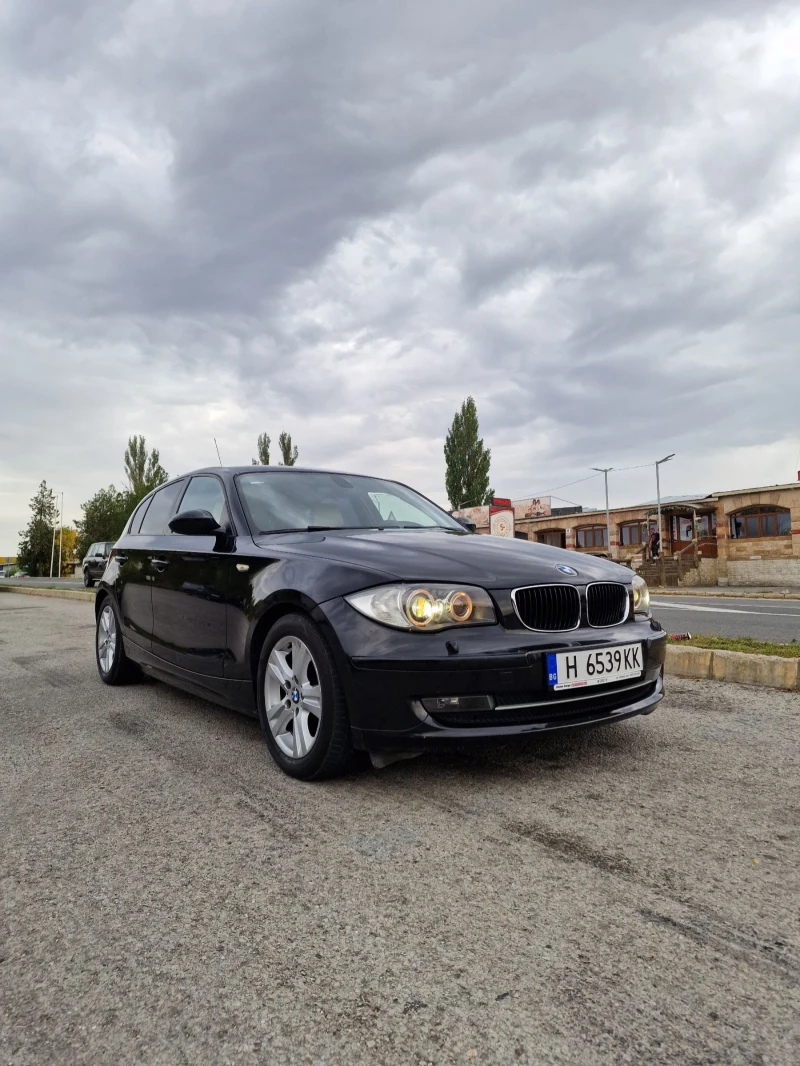 BMW 118 Facelift, снимка 8 - Автомобили и джипове - 47664269