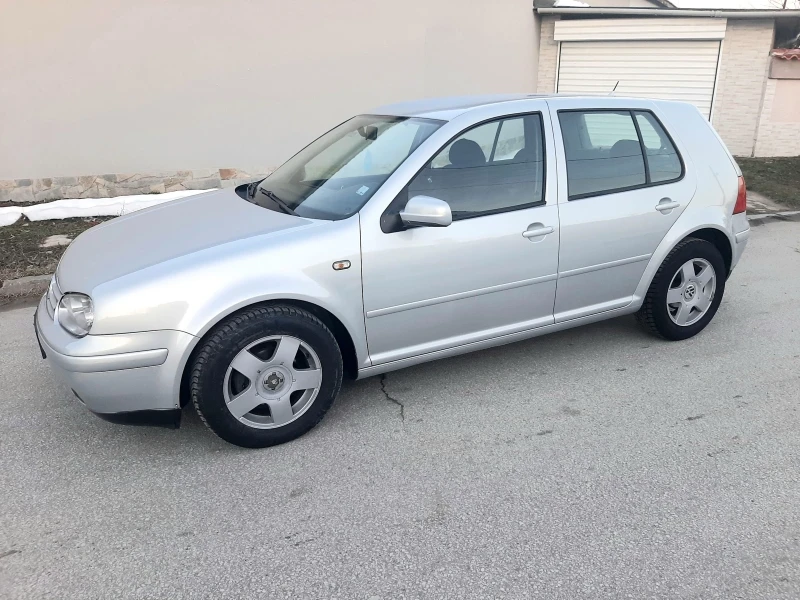 VW Golf 1.6iSR.101k+ КЛИМА. ГАЗ ИНЖЕКЦИОН , снимка 5 - Автомобили и джипове - 48743189