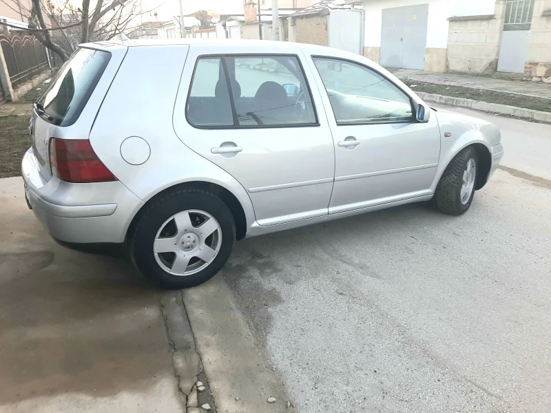 VW Golf 1.6iSR.101k+ КЛИМА. ГАЗ ИНЖЕКЦИОН , снимка 3 - Автомобили и джипове - 48743189