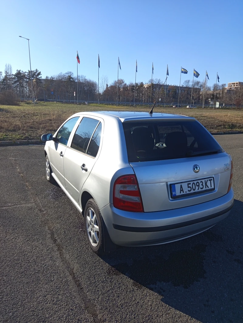 Skoda Fabia, снимка 5 - Автомобили и джипове - 48751586