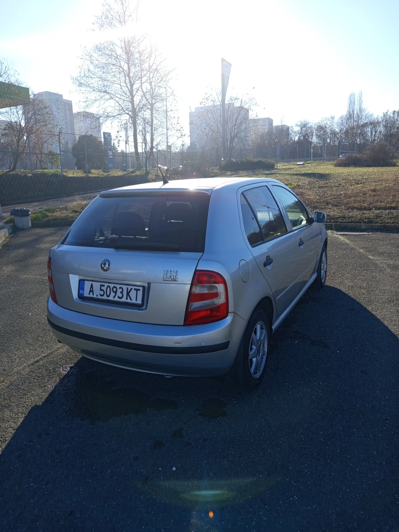 Skoda Fabia, снимка 6 - Автомобили и джипове - 48751586