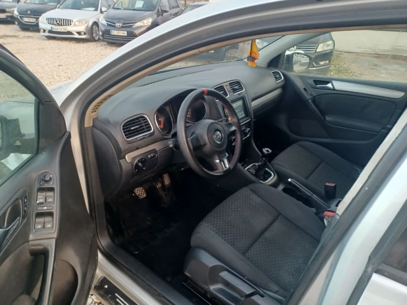 VW Golf 2.0TDI, снимка 8 - Автомобили и джипове - 49555565