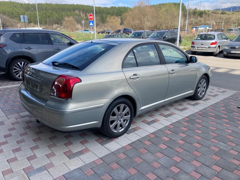 Toyota Avensis 1.8VVTI facelift , снимка 5 - Автомобили и джипове - 49700949