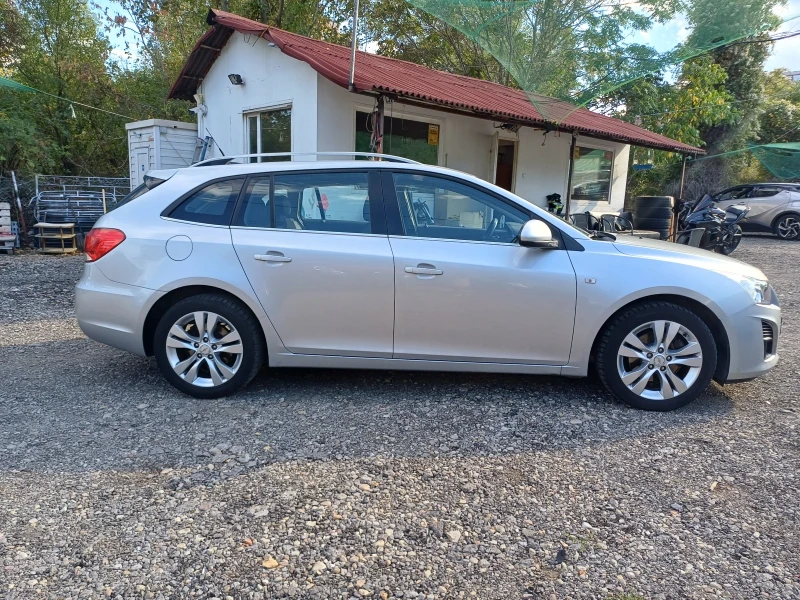 Chevrolet Cruze 1.7 CDTI, снимка 4 - Автомобили и джипове - 52115616