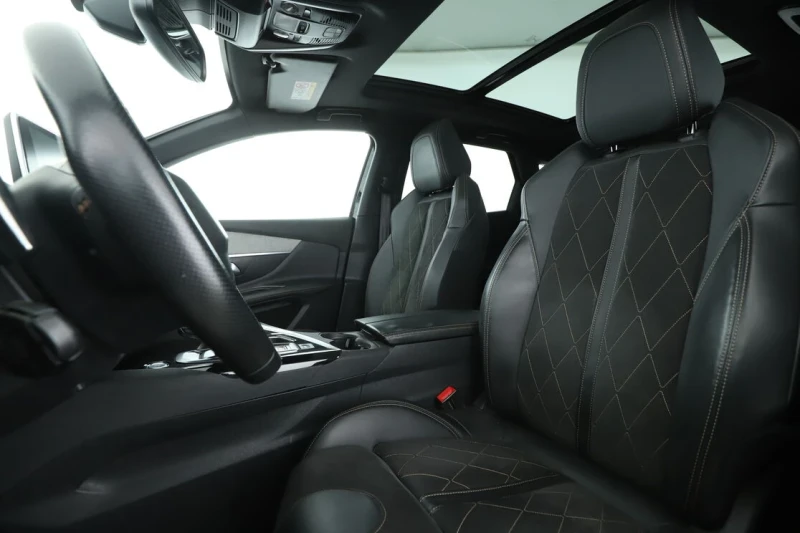 Peugeot 3008 GT-Line //Автомобил върнат от лизинг, снимка 2 - Автомобили и джипове - 52457520