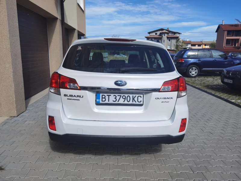 Subaru Outback B14, 2.5 бензин + газ BRC   4x4   Автомат, снимка 5 - Автомобили и джипове - 52513289