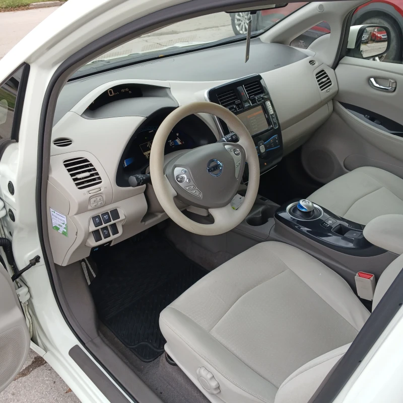 Nissan Leaf , снимка 11 - Автомобили и джипове - 53082707