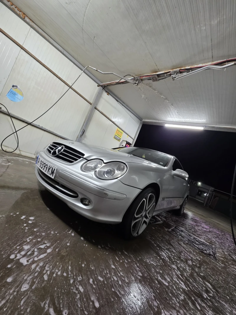 Mercedes-Benz CLK 270 CDI, Koja, Navi, РЪЧКА 6 СК., снимка 8 - Автомобили и джипове - 53124131