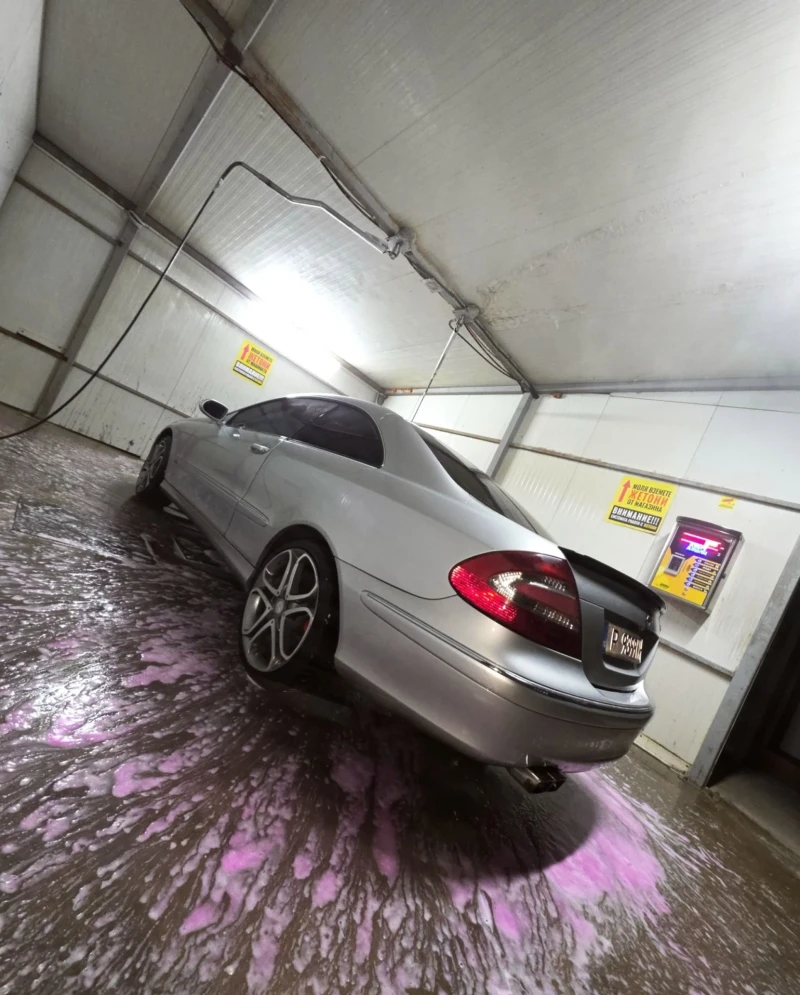 Mercedes-Benz CLK 270 CDI, Koja, Navi, РЪЧКА 6 СК., снимка 4 - Автомобили и джипове - 53124131