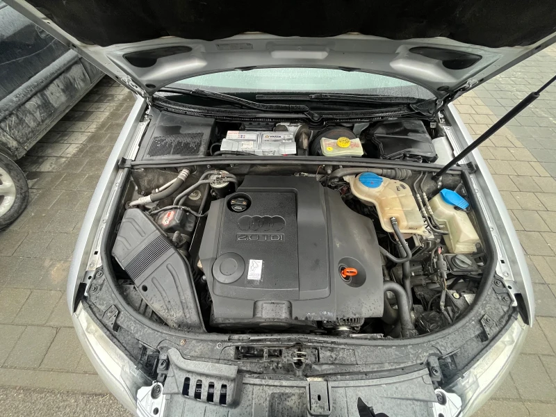 Audi A4 2.0TDI, снимка 13 - Автомобили и джипове - 53385462