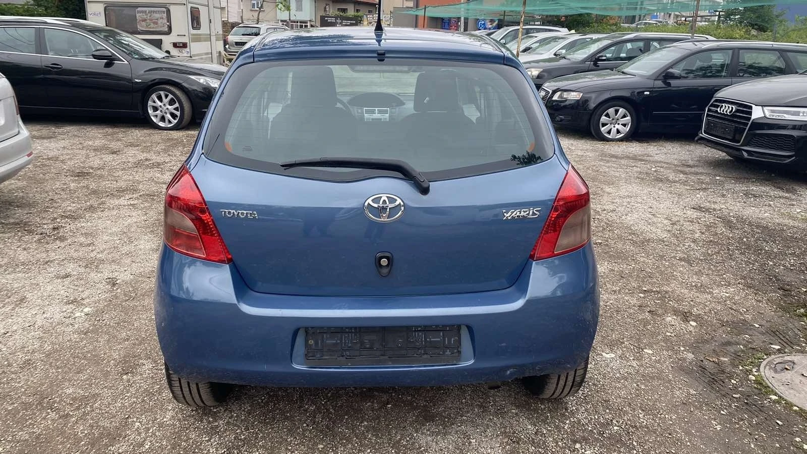 Toyota Yaris 1.3I Германия - изображение 9