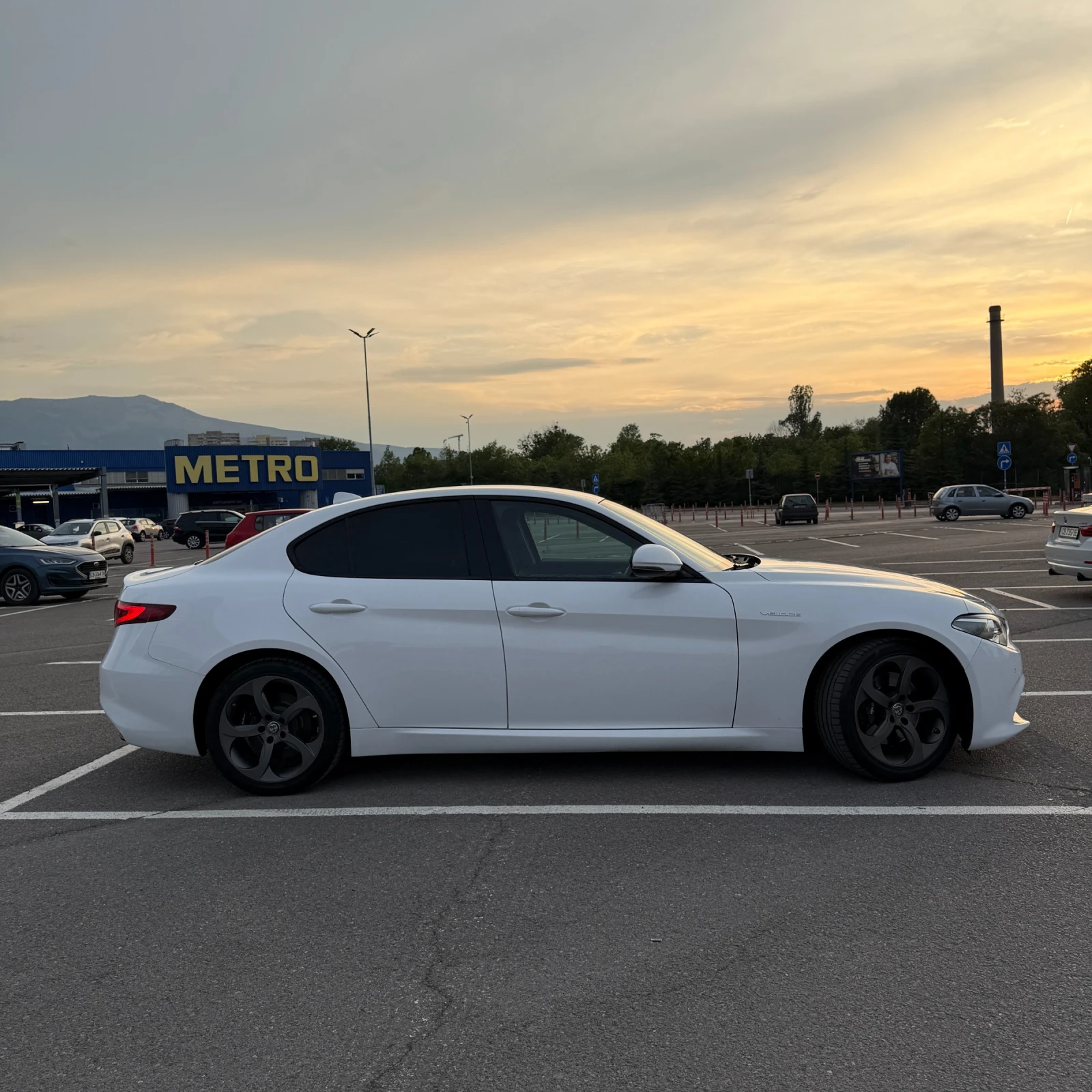 Alfa Romeo Giulia Q4 Veloce - изображение 4