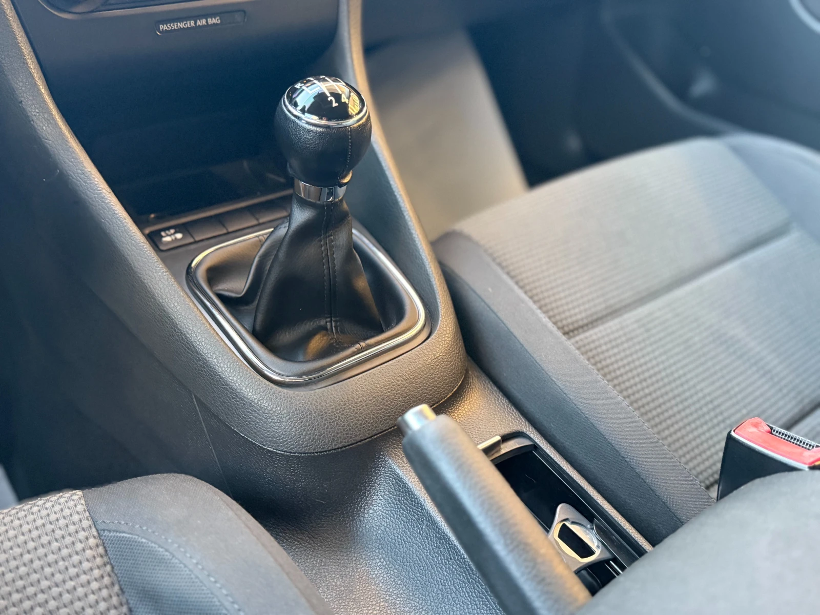 VW Golf Variant 6 МЕСЕЦА ГАРАНЦИЯ/1.6TDI 105к.с. Камера | Mobile.bg — изображение 10