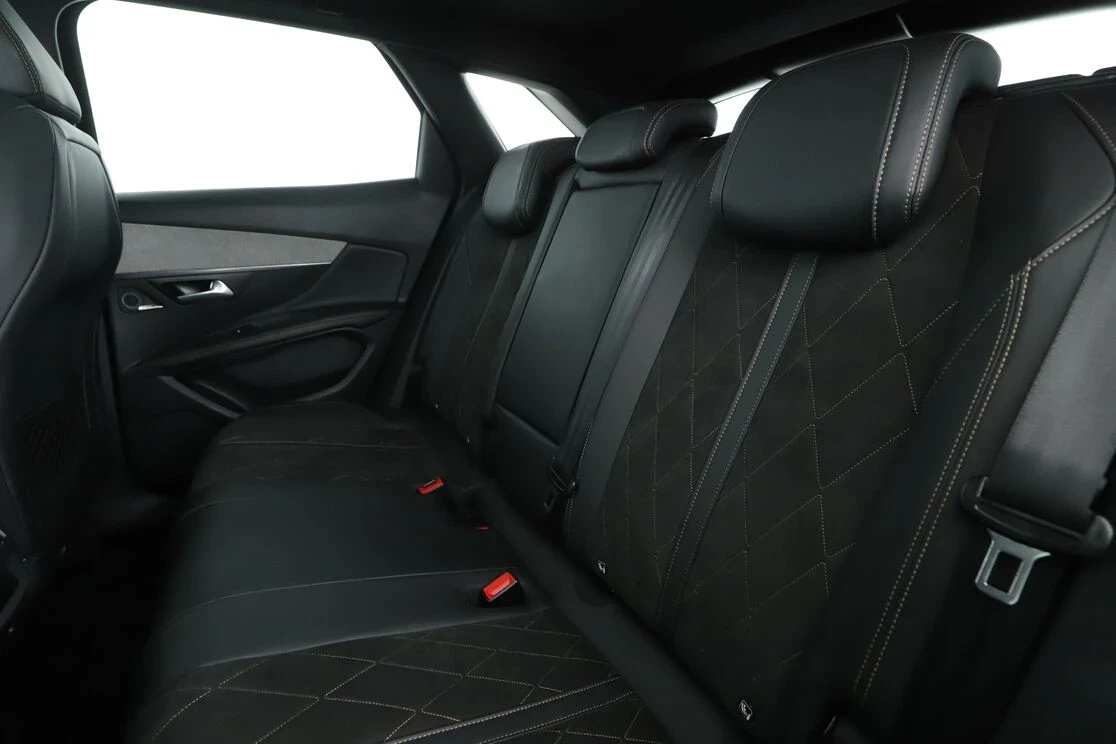 Peugeot 3008 GT-Line // Върнат от лизинг // ВСИЧКИ ЕКСТРИ - изображение 6