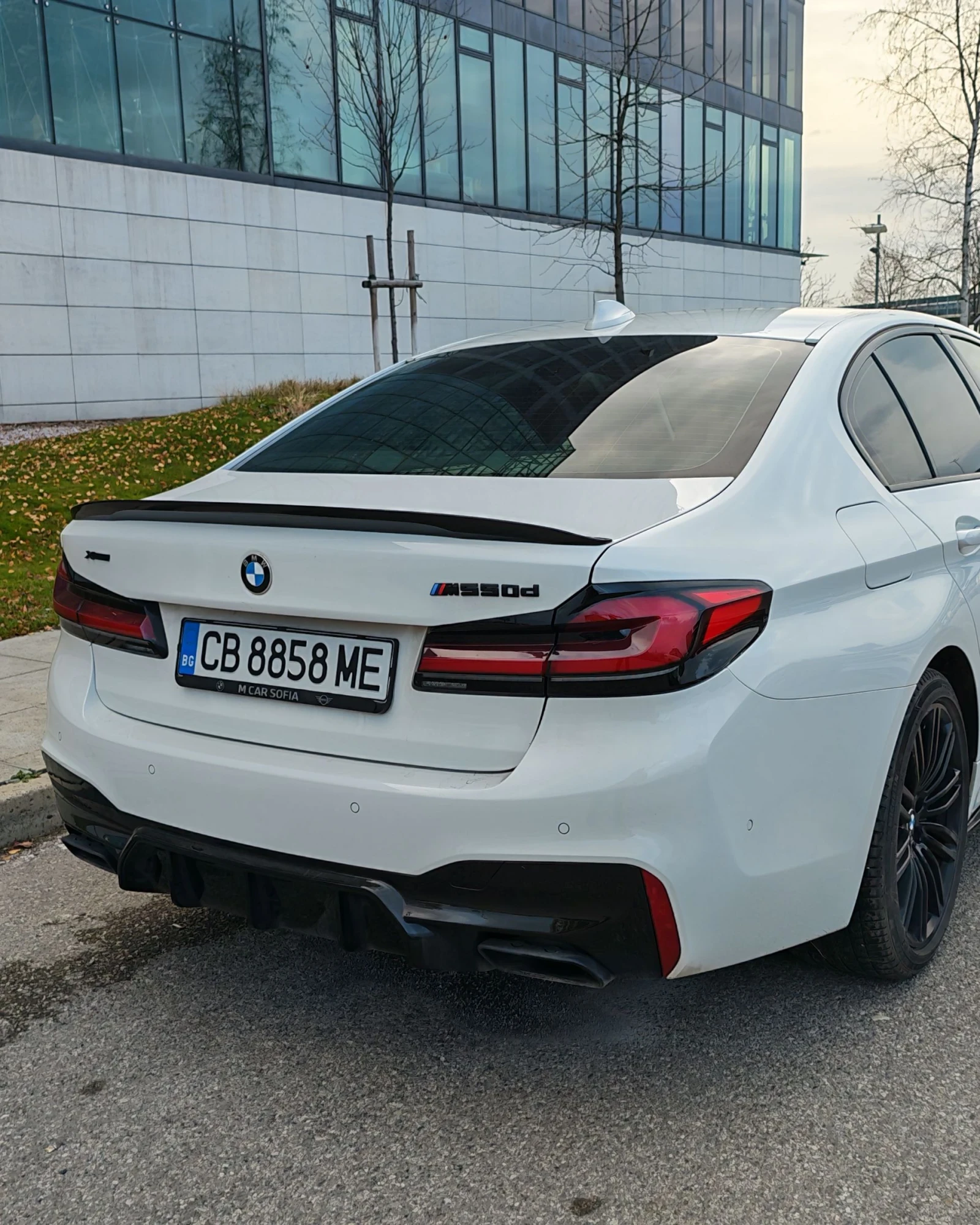 BMW 530 530xDrive G30 - изображение 7