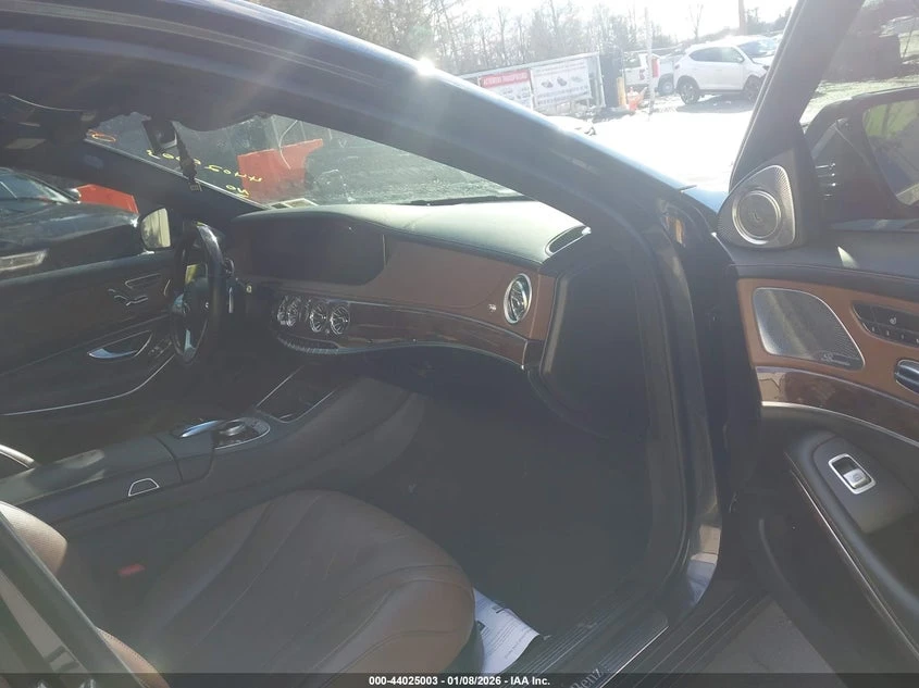 Mercedes-Benz S 560 4l 4Matic - изображение 5