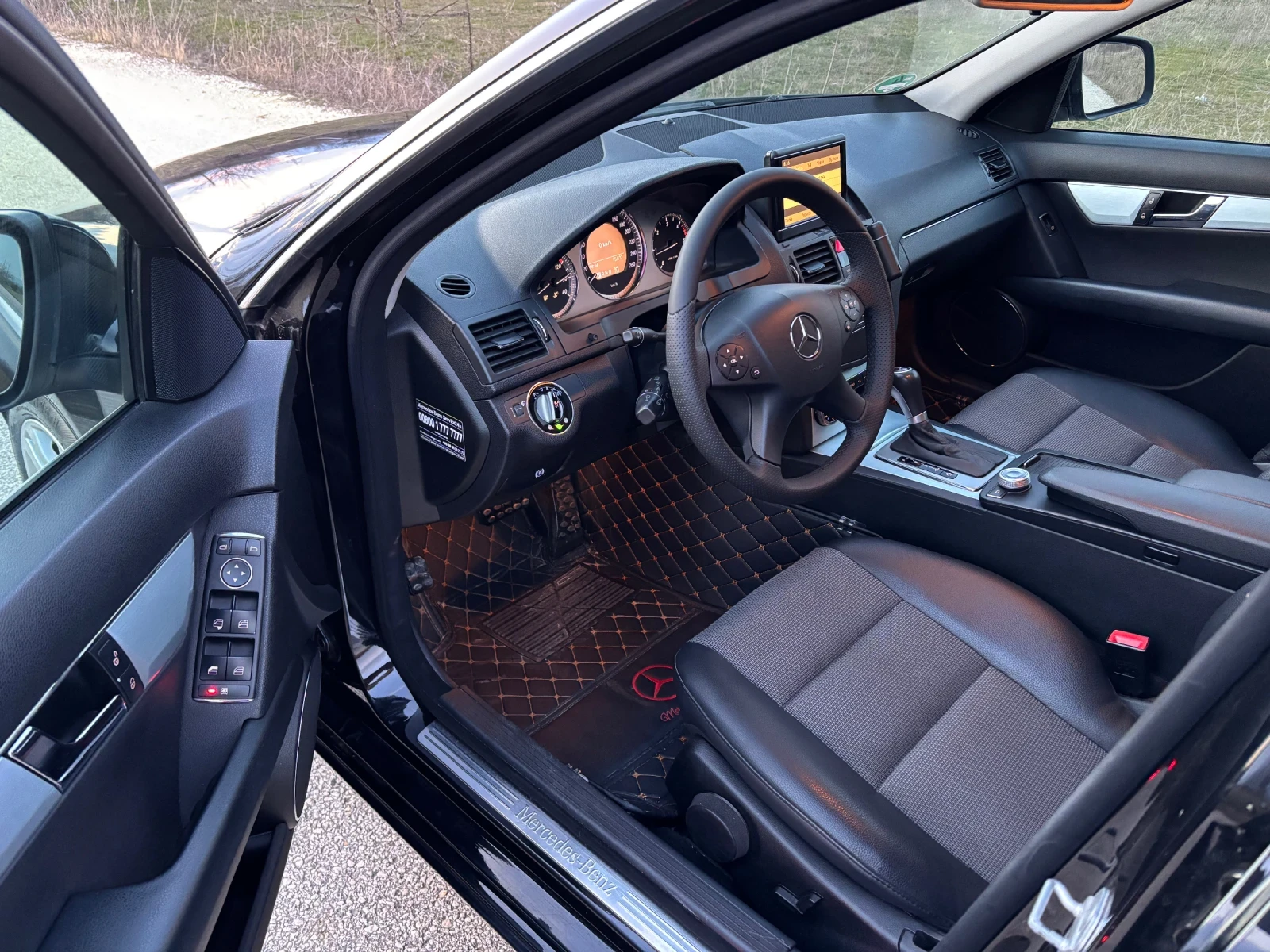 Mercedes-Benz C 220 C220 CDI Avantgarde OM646 , снимка 9 - Автомобили и джипове - 53726989