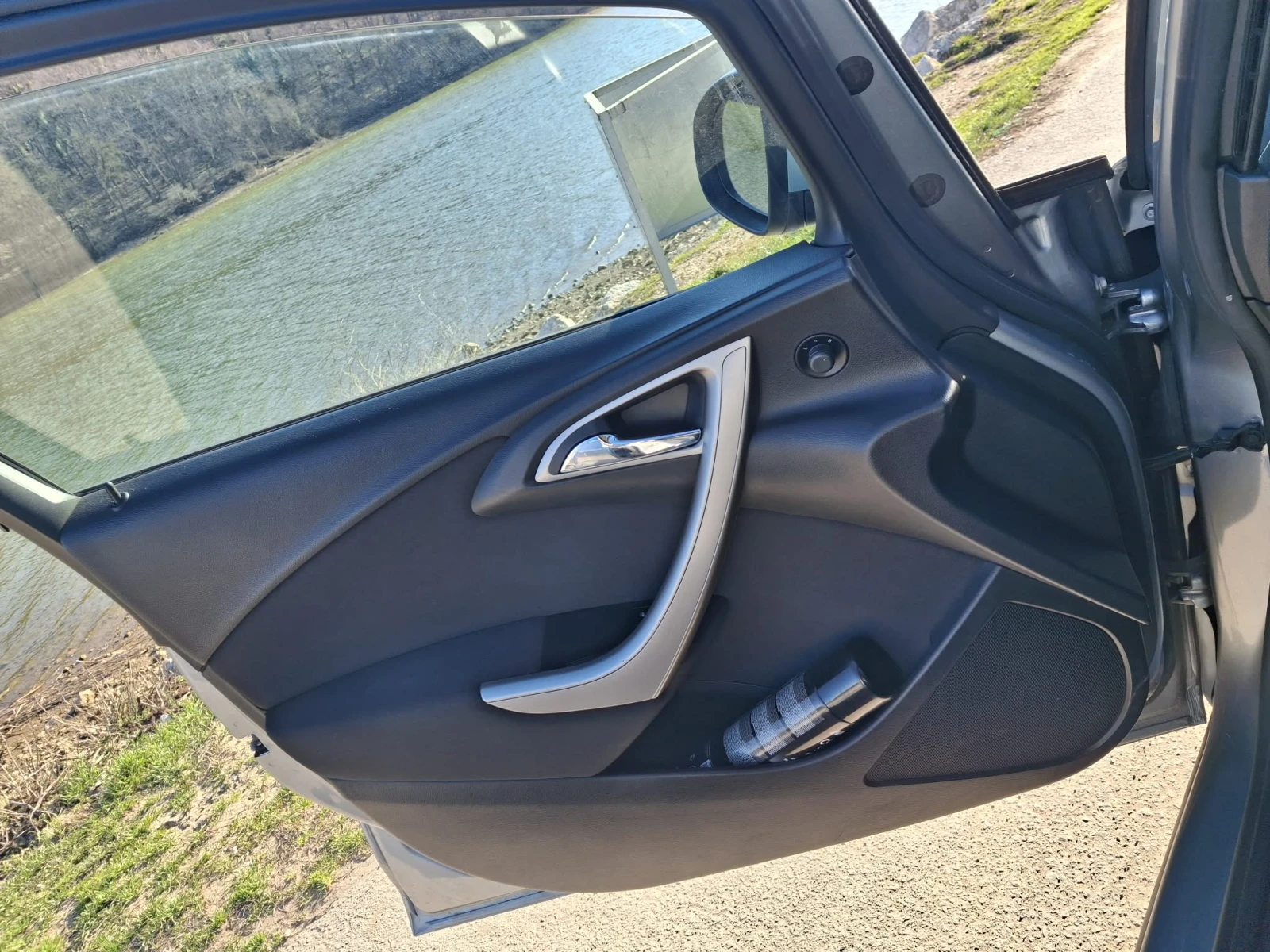 Opel Astra, снимка 4 - Автомобили и джипове - 53770844