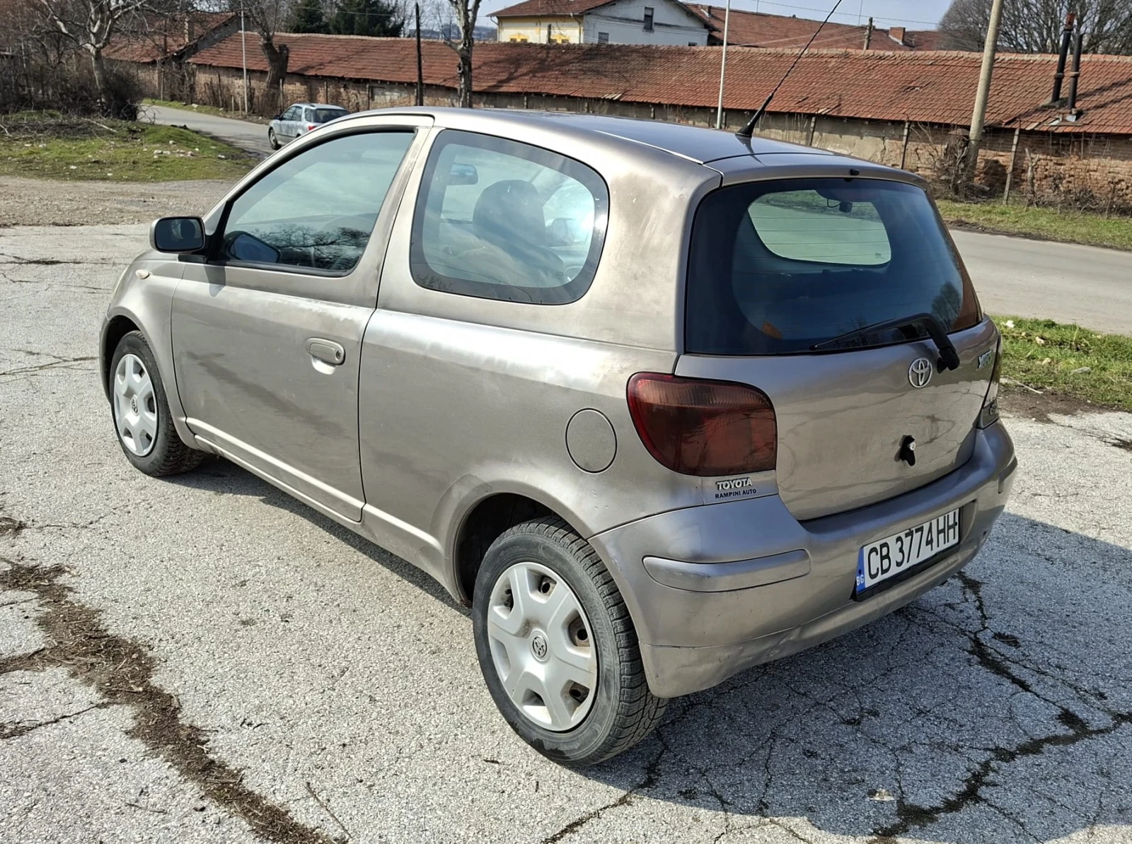 Toyota Yaris, снимка 2 - Автомобили и джипове - 53861044