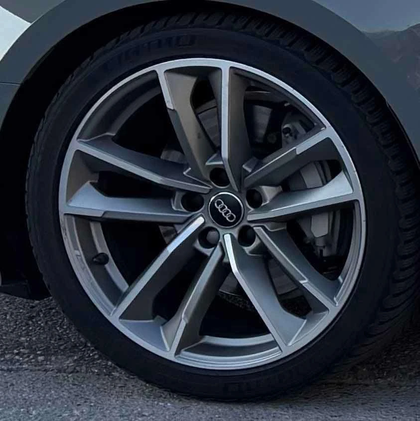 Audi A5 Progressiv/ДИСТРОНИК/ПАНОРАМА/ГУМИ+ ДЖАНТИ , снимка 6 - Автомобили и джипове - 54034443