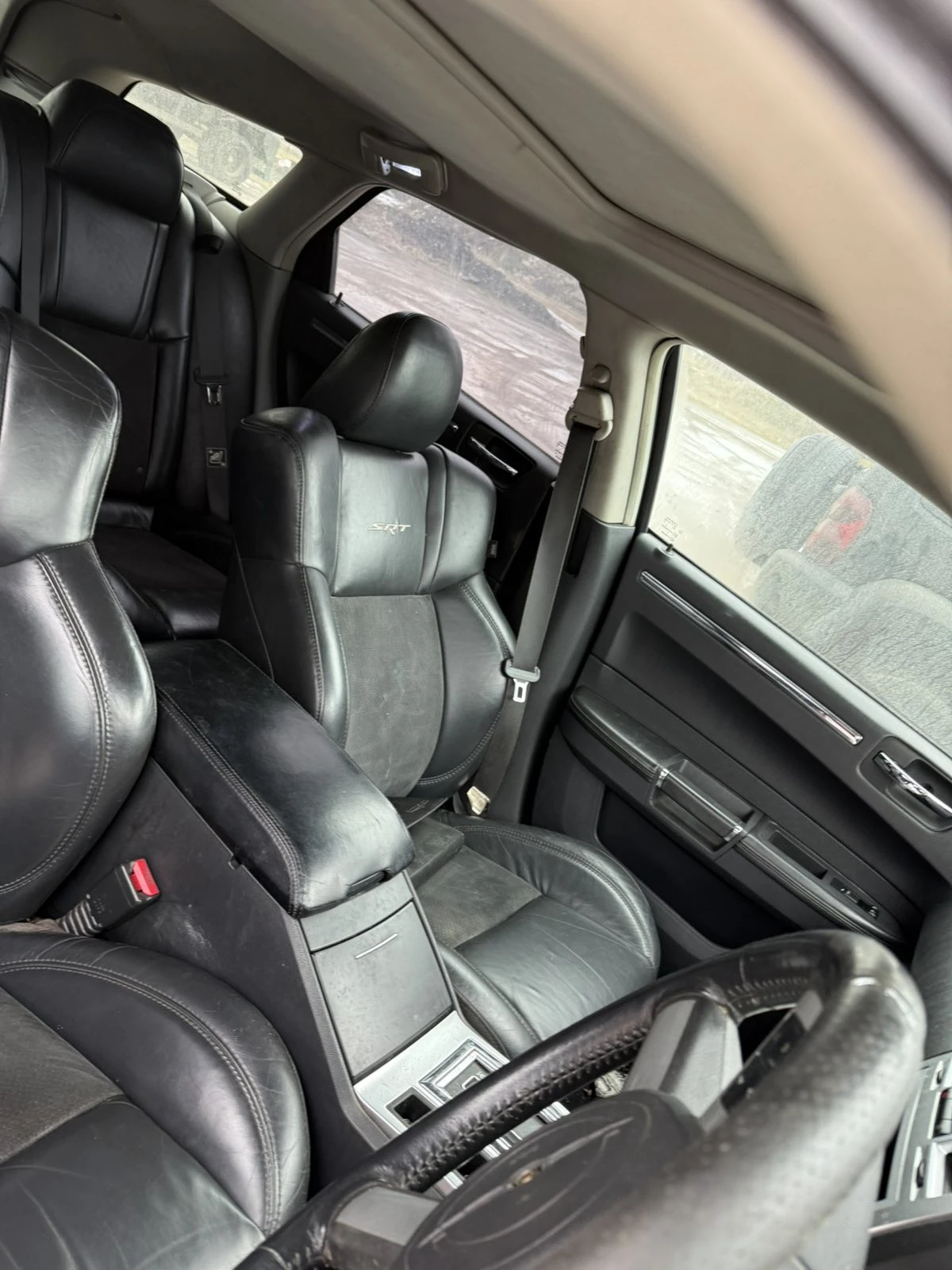 Chrysler 300c 3.0 crd SRT design, снимка 12 - Автомобили и джипове - 54035294