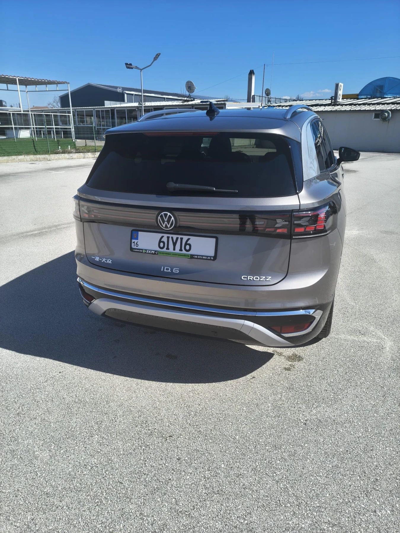 VW ID.6, снимка 2 - Автомобили и джипове - 54138473