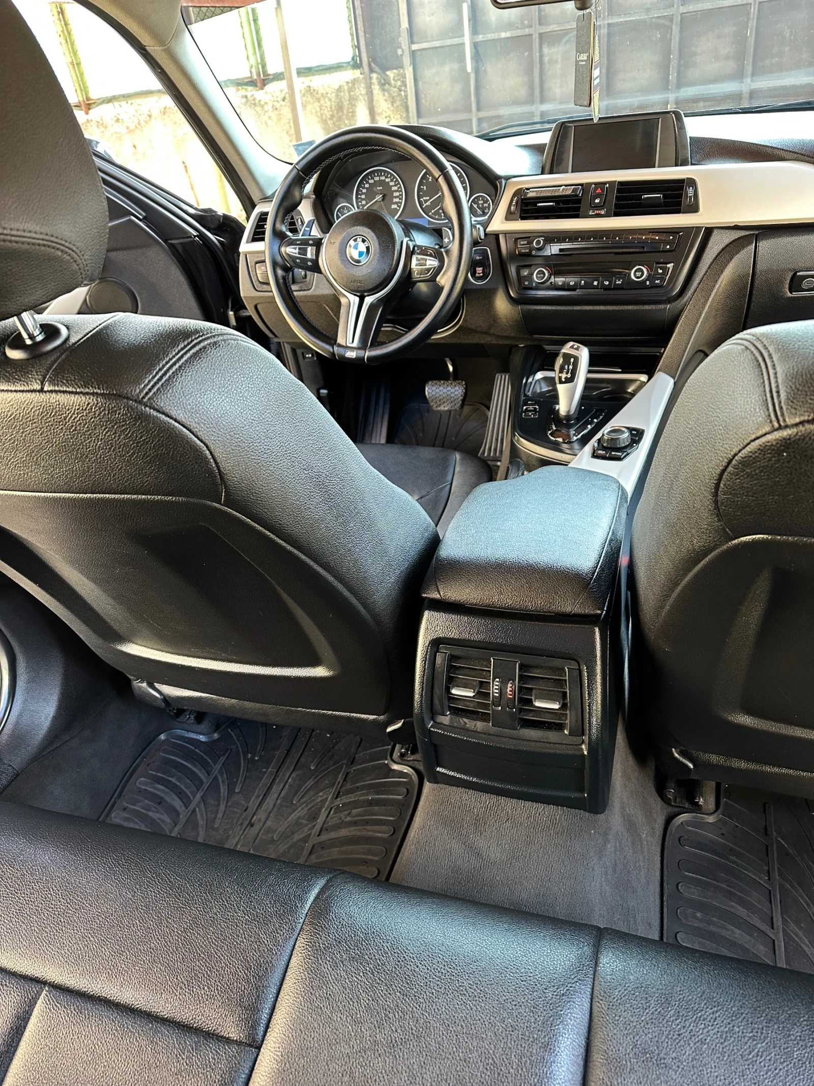 BMW 320, снимка 8 - Автомобили и джипове - 54153618