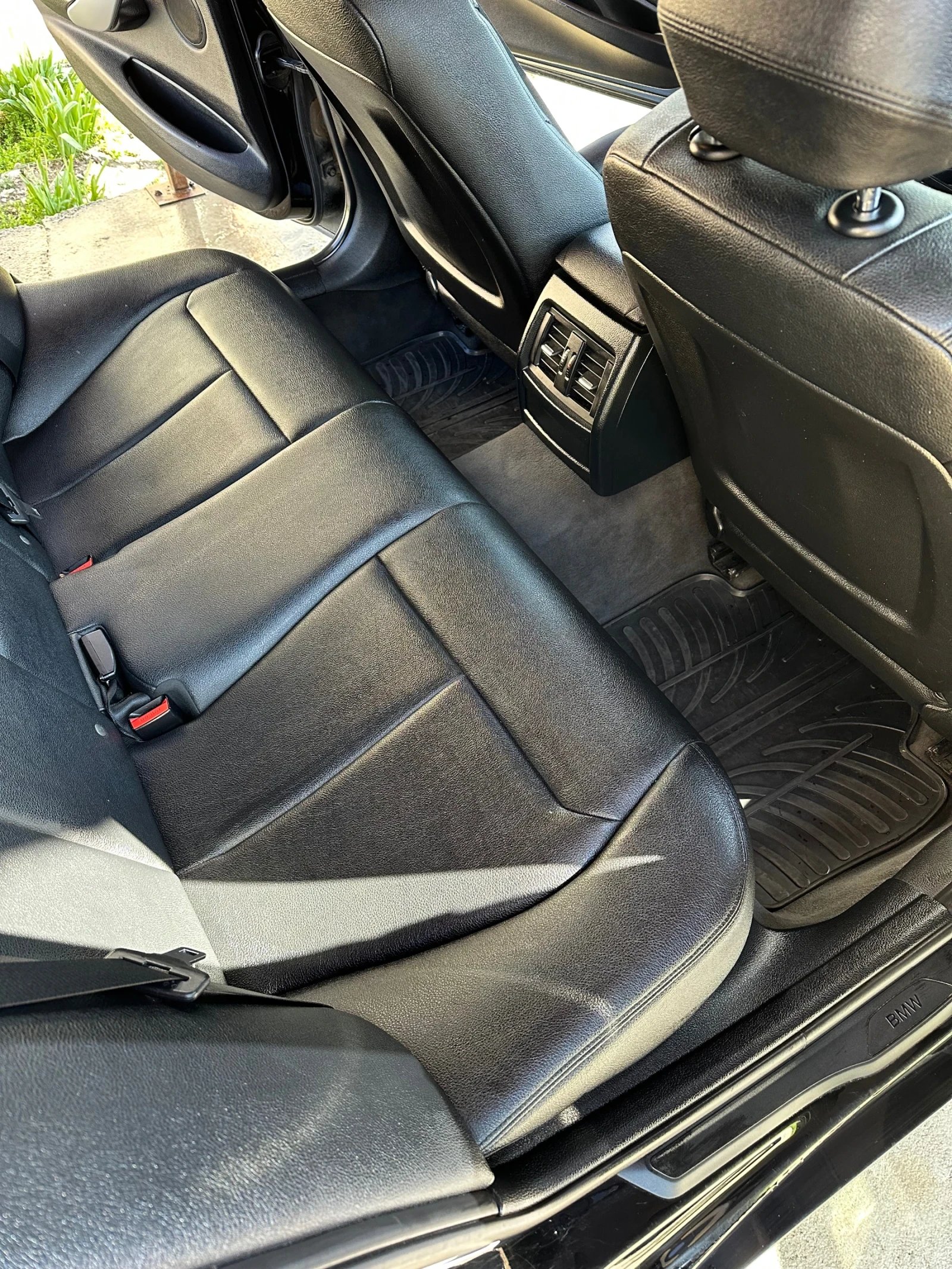 BMW 320, снимка 10 - Автомобили и джипове - 54153618