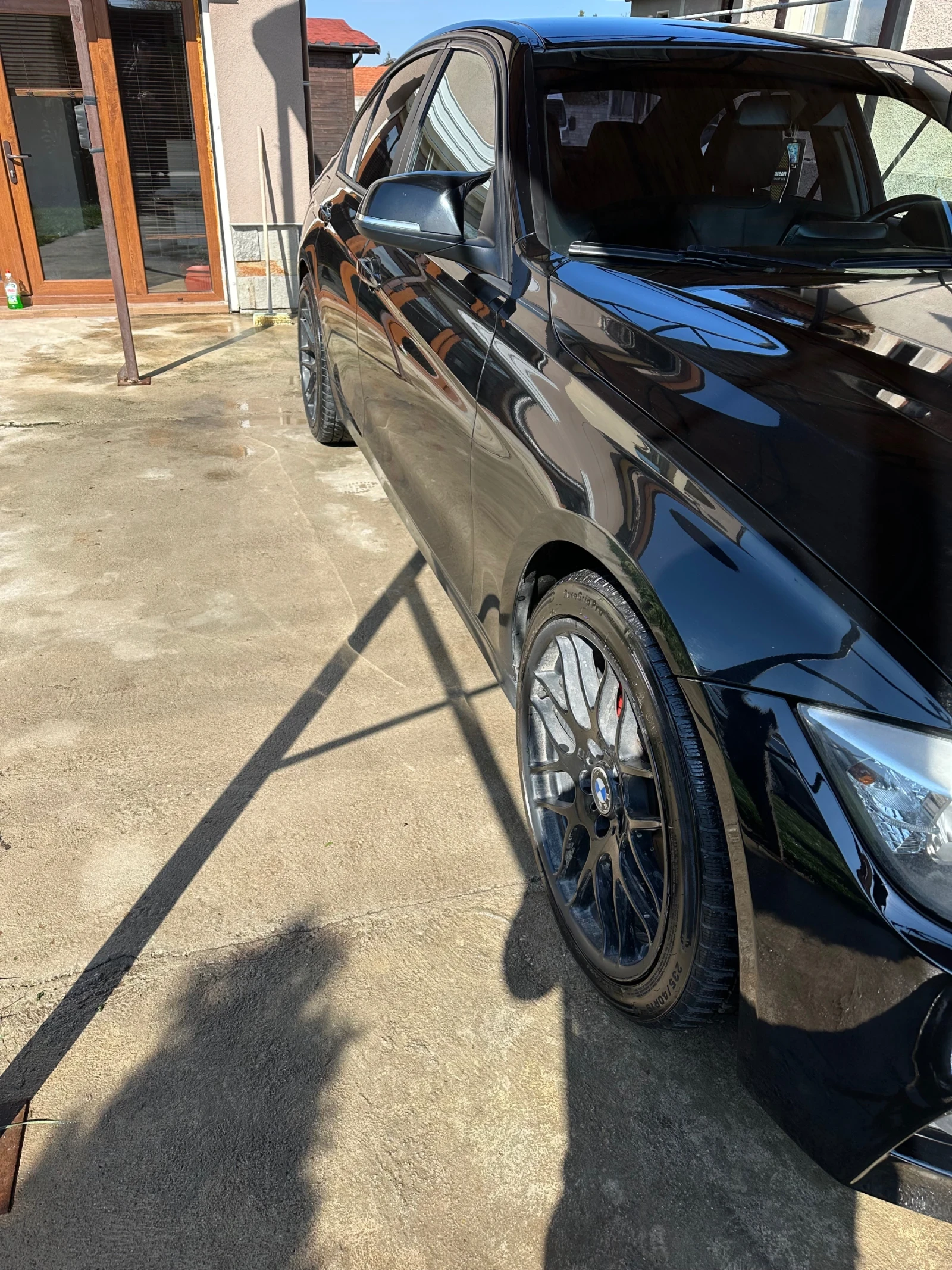 BMW 320, снимка 3 - Автомобили и джипове - 54153618