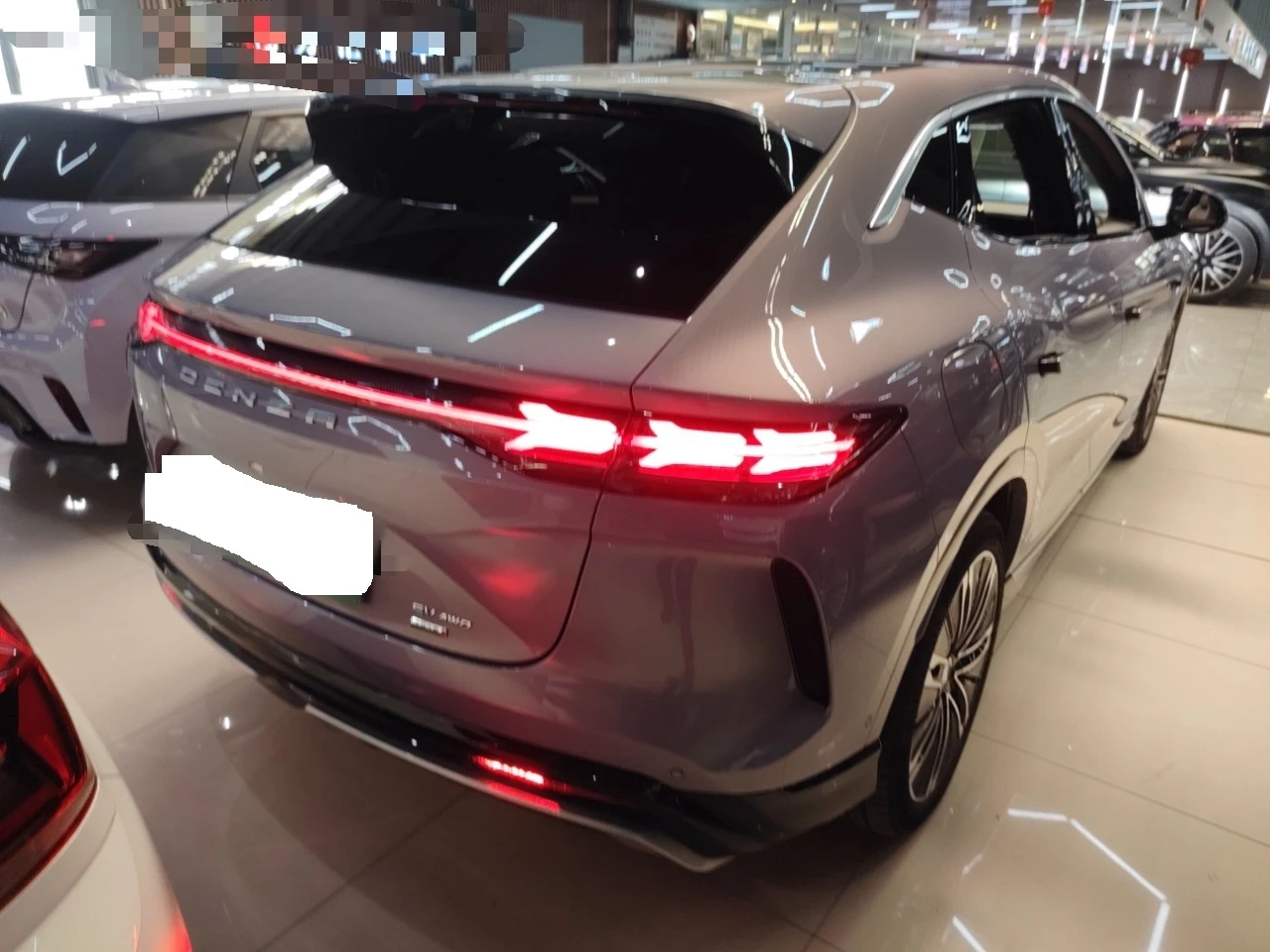 Denza N7 2025 AWD Flagship Edition 91.3kWh, снимка 5 - Автомобили и джипове - 54235667