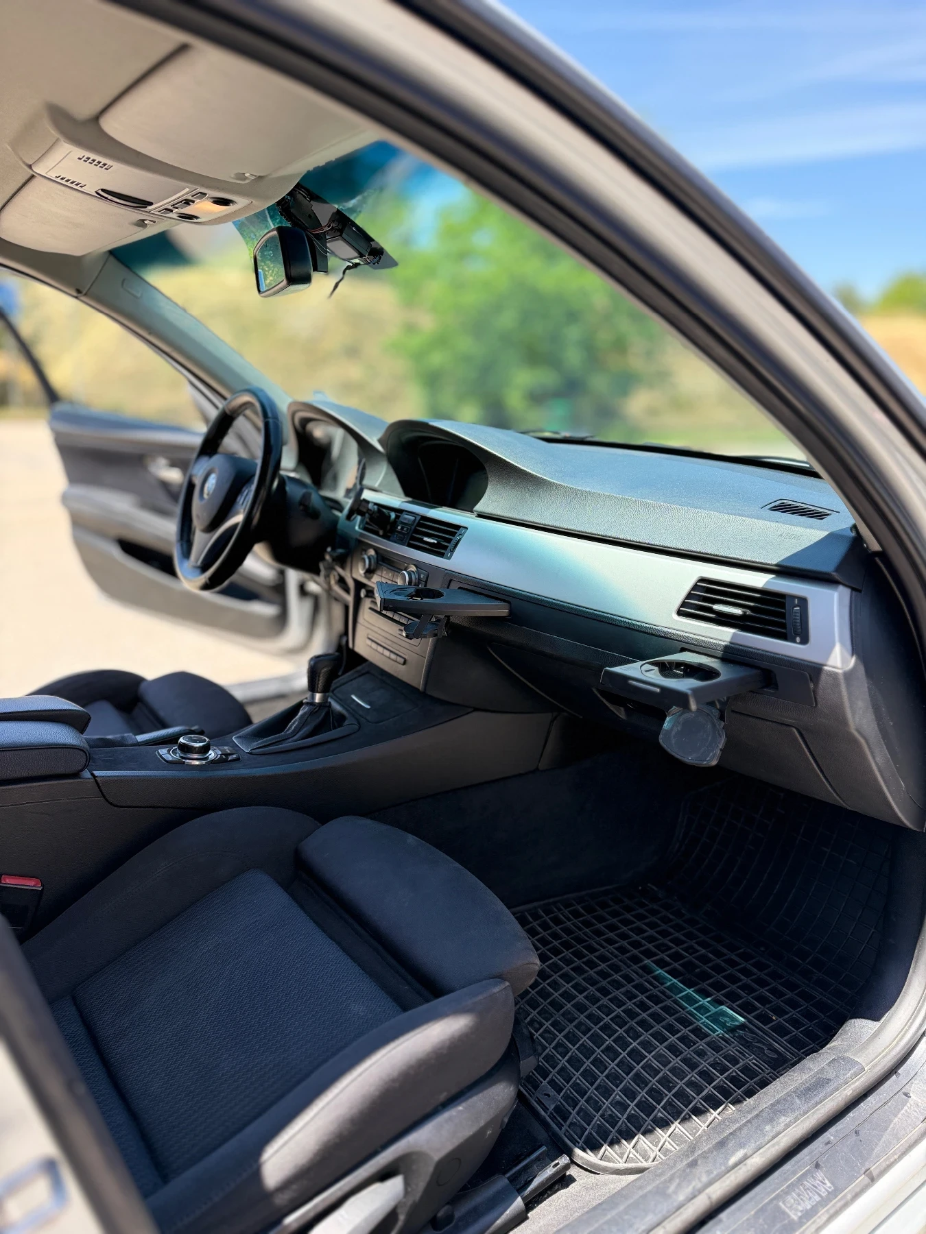 BMW 320, снимка 7 - Автомобили и джипове - 54943570
