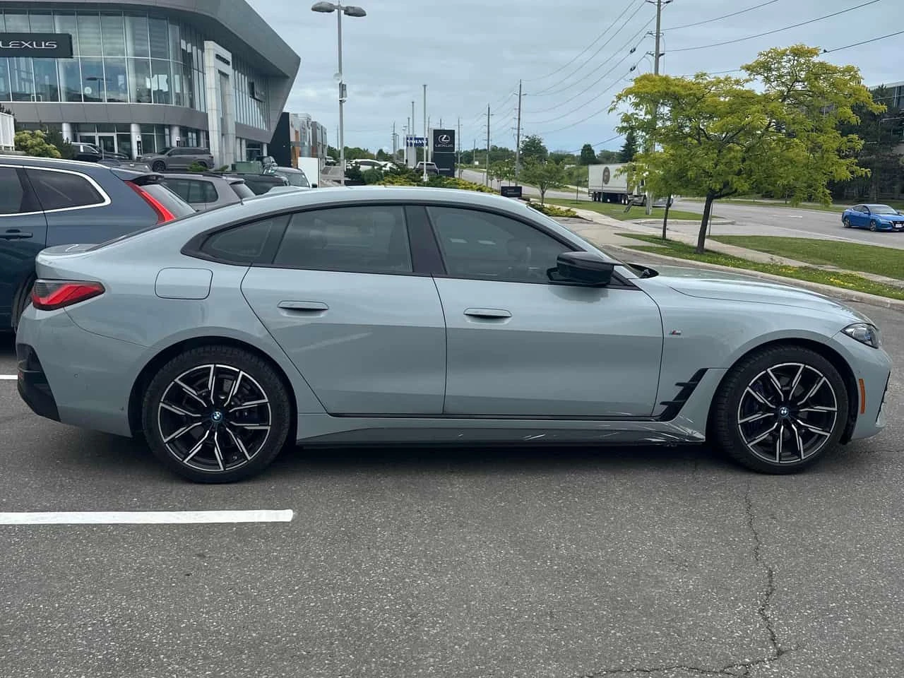BMW i4 M50 XDRIVE/CARFAX/LASER/OT BMW, снимка 4 - Автомобили и джипове - 55004649