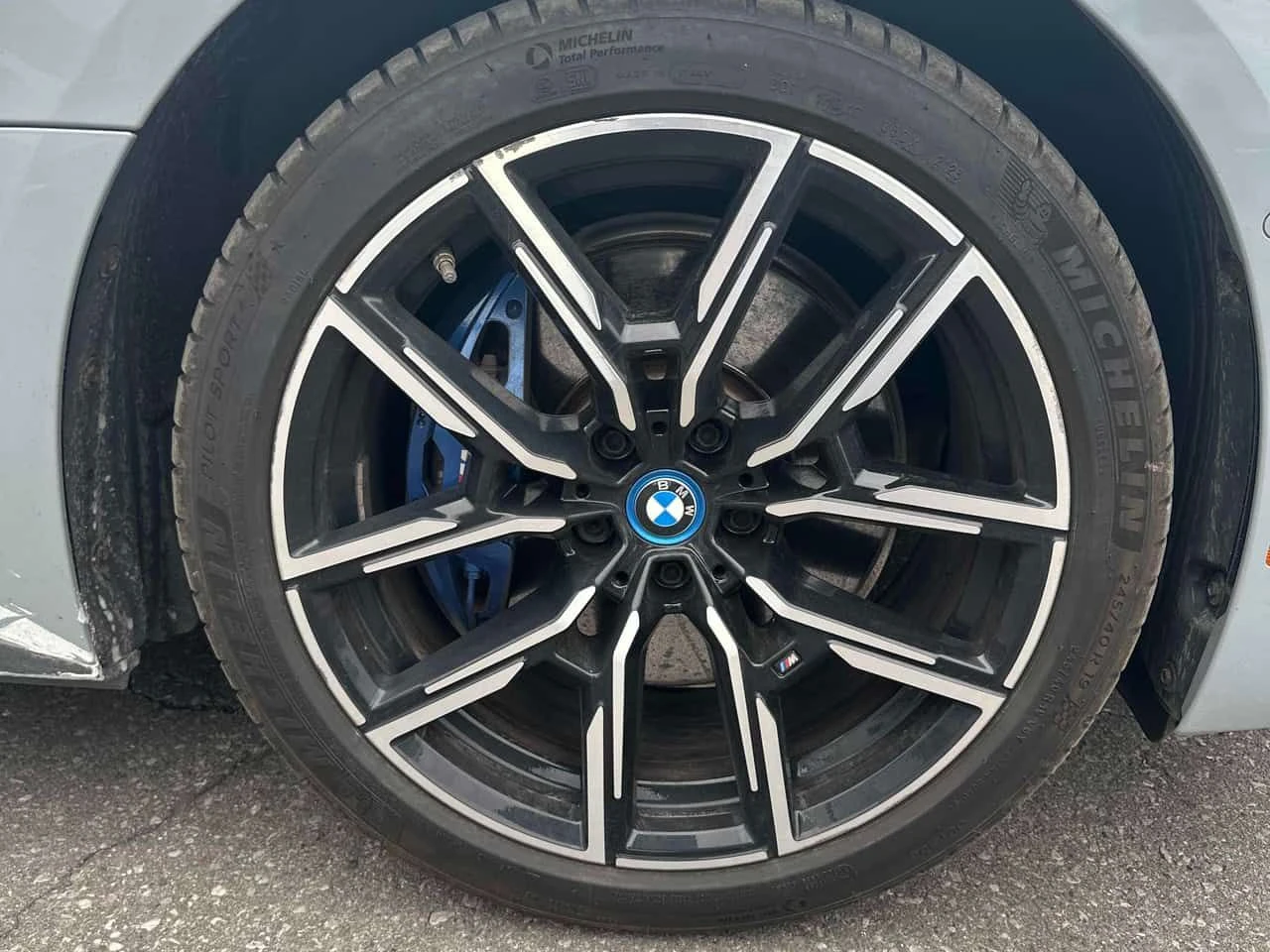 BMW i4 M50 XDRIVE/CARFAX/LASER/OT BMW, снимка 6 - Автомобили и джипове - 55004649