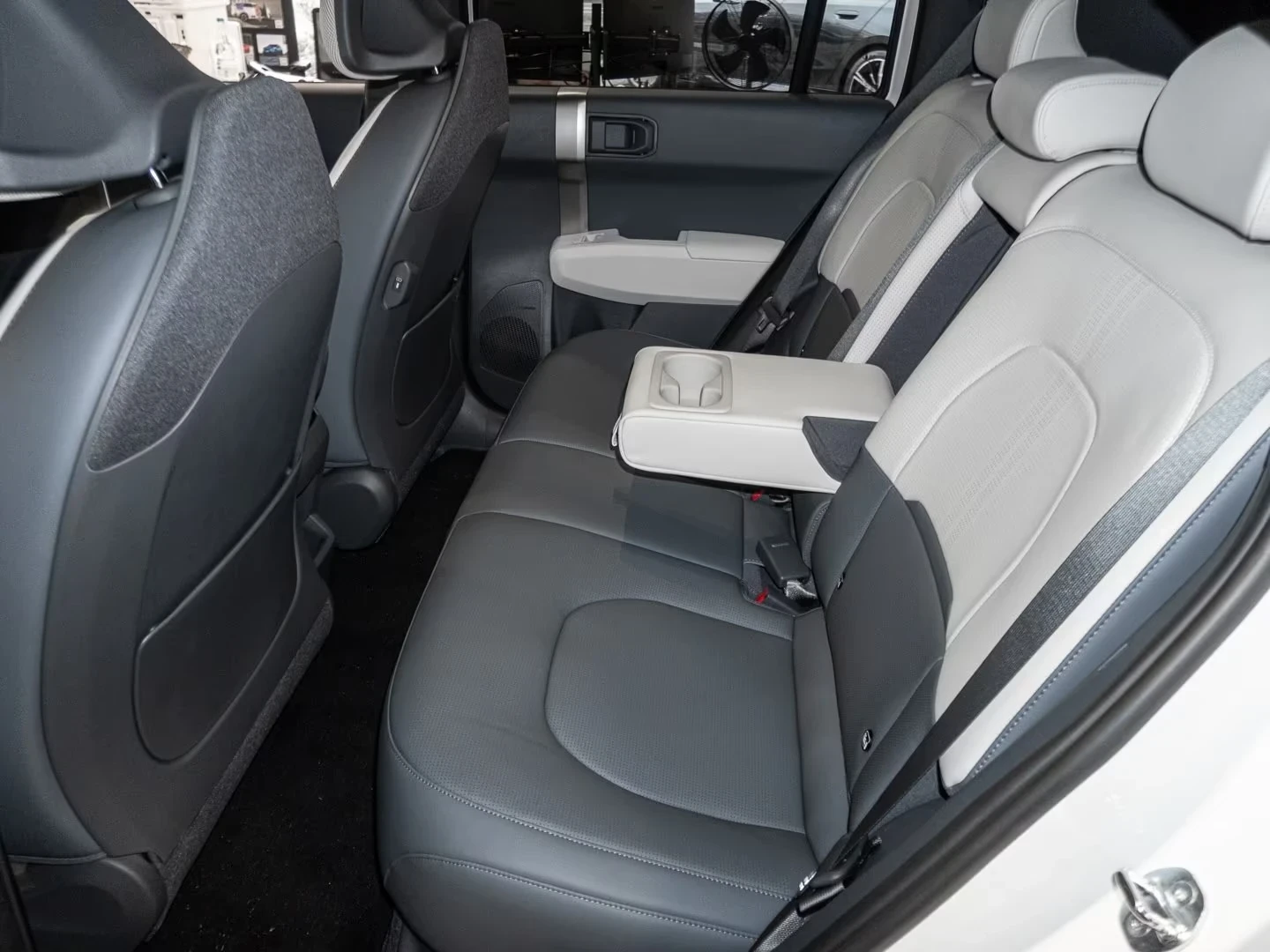 Kia EV3 GT-Line 81kWh Warranty, снимка 11 - Автомобили и джипове - 55384397
