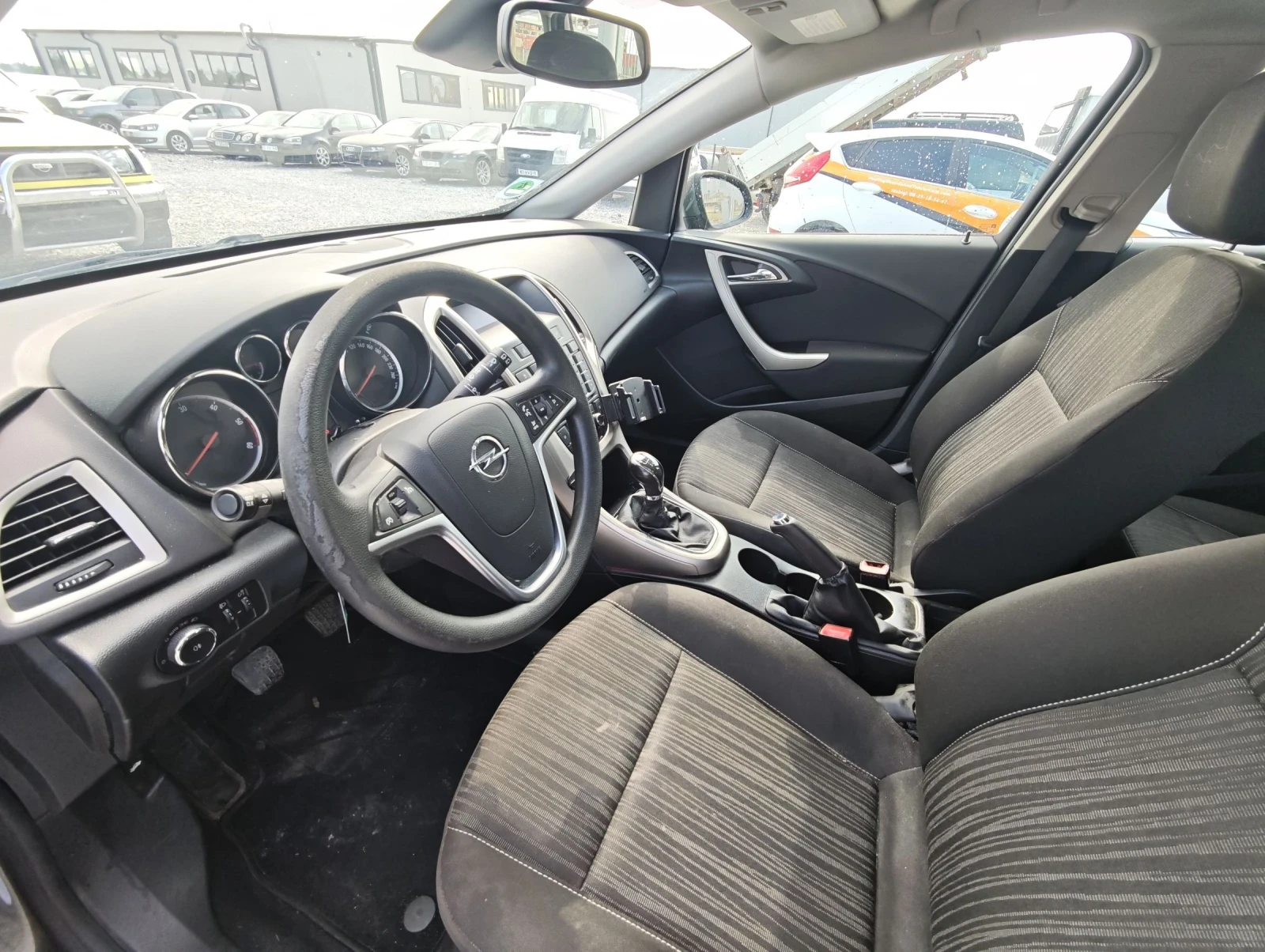 Opel Astra Opel astra J, снимка 9 - Автомобили и джипове - 55132363