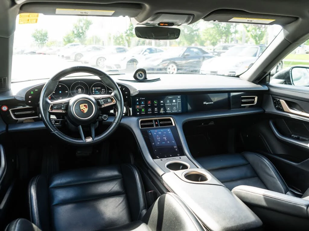 Porsche Taycan, снимка 9 - Автомобили и джипове - 55436451