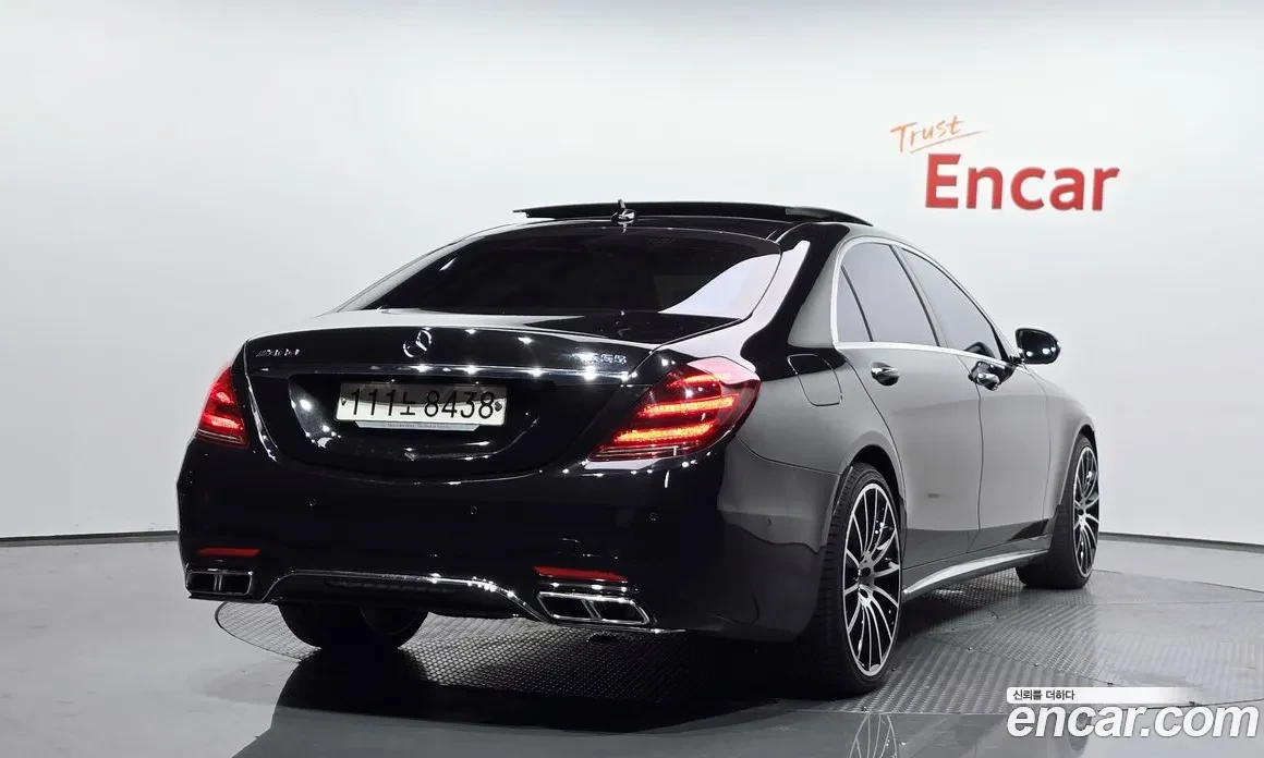 Mercedes-Benz S 500, снимка 2 - Автомобили и джипове - 55682452