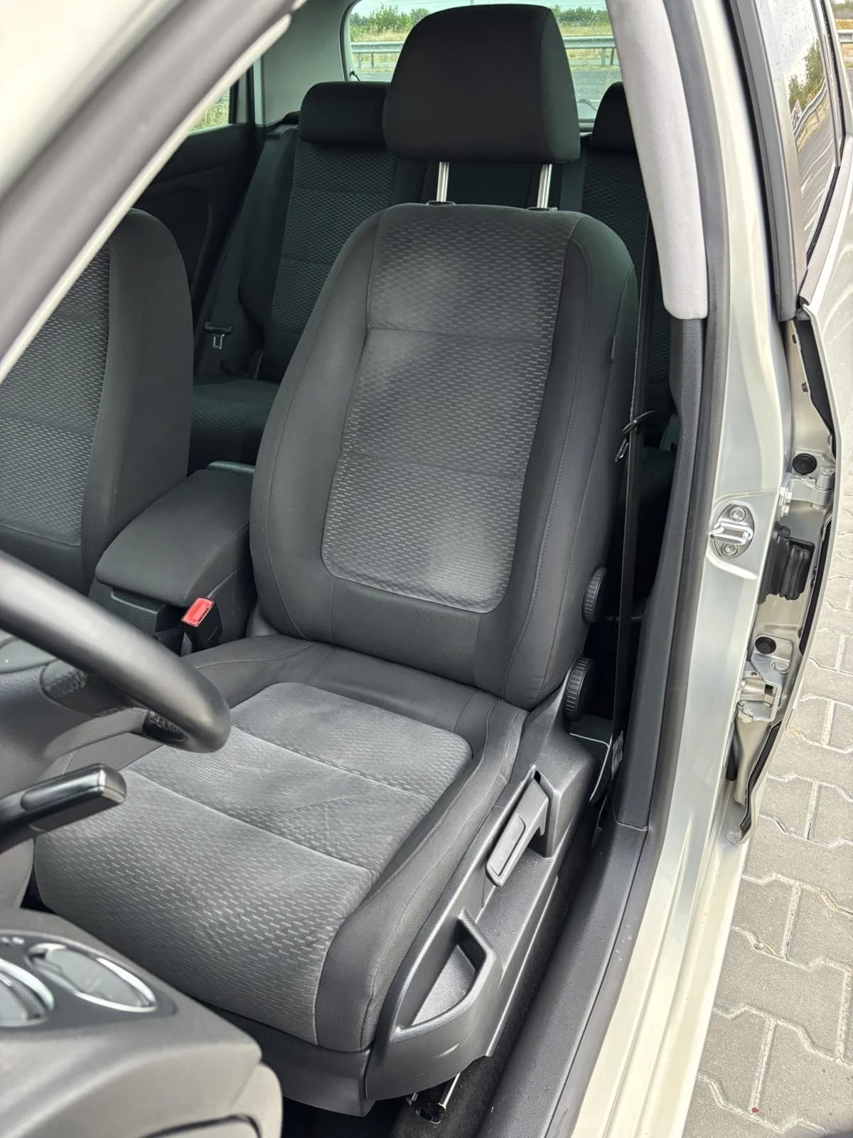 VW Golf 1.4Tsi/122кс/Климатроник/Евро5 Топ, снимка 7 - Автомобили и джипове - 56274366