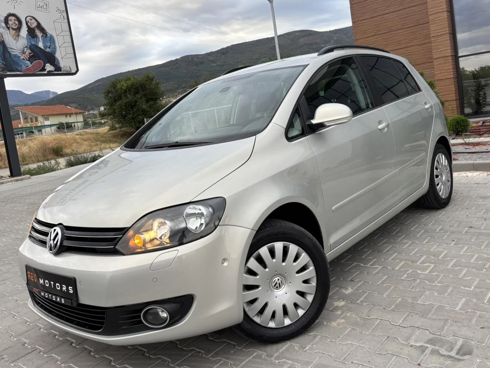 VW Golf 1.4Tsi/122кс/Климатроник/Евро5 Топ