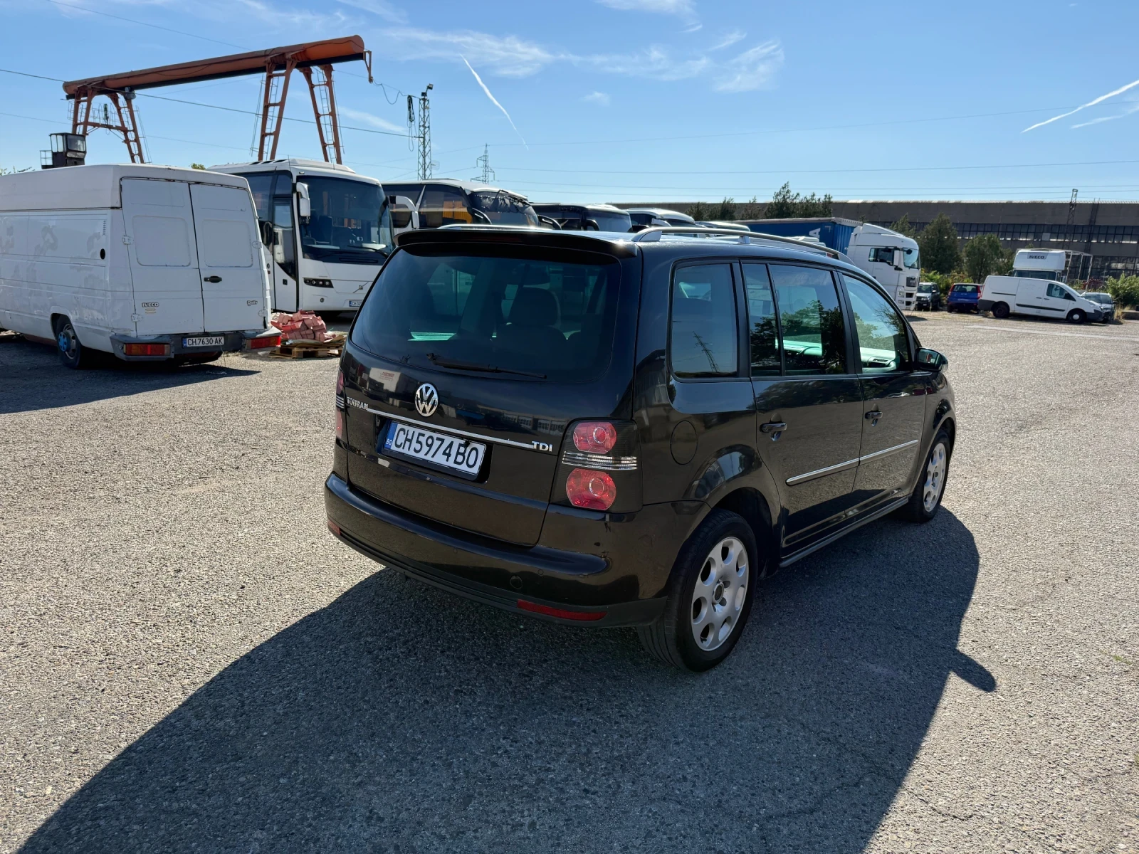 VW Touran 1.9TDI, 6 скорости, снимка 6 - Автомобили и джипове - 56323500