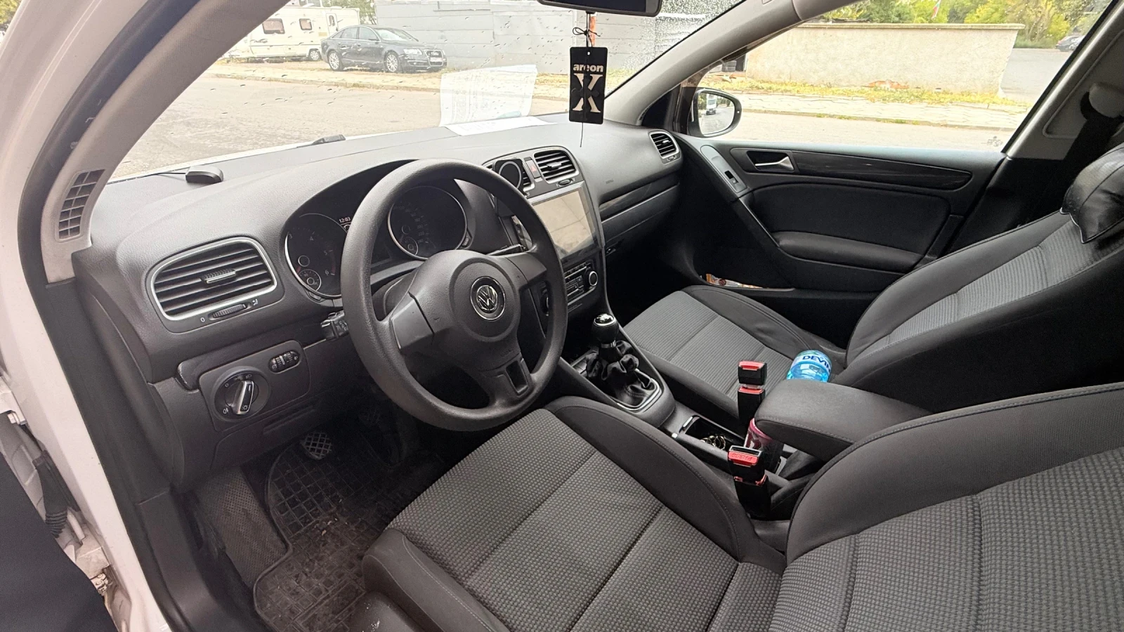 VW Golf, снимка 4 - Автомобили и джипове - 56653334
