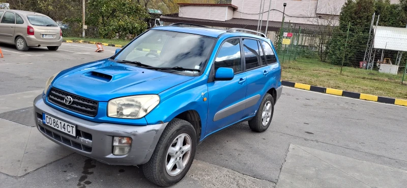 Toyota Rav4 Десен волан, снимка 11 - Автомобили и джипове - 48082238